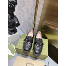 Gucci Leather Shoes